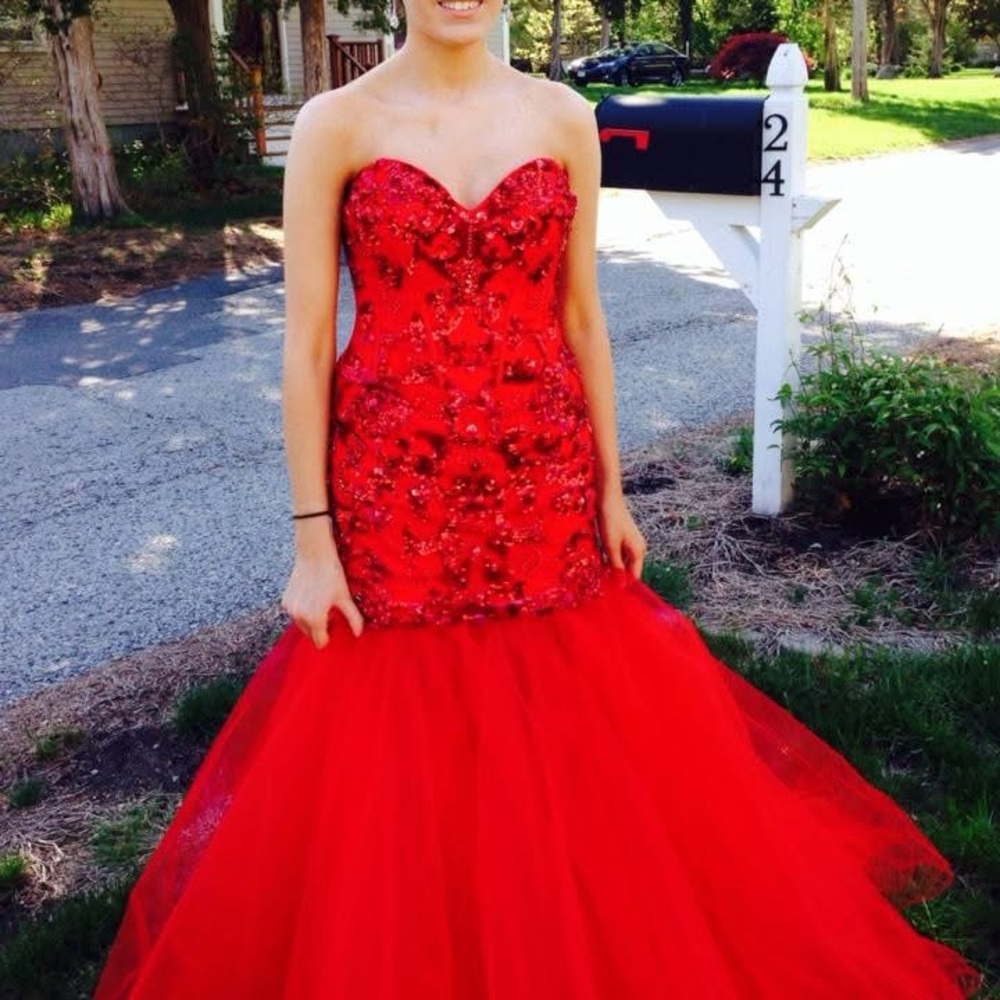 Sherri Hill Elegant Red Strapless Evening Gown
